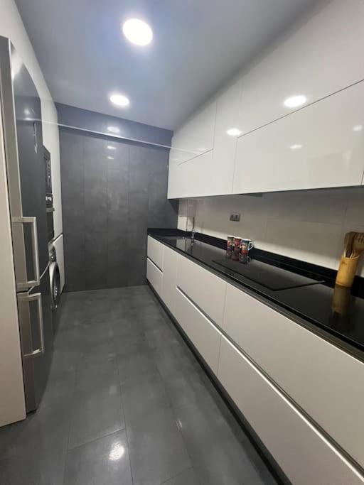 Apartamento Centrico Con Terraza Ebi02919 Portugalete Exterior foto